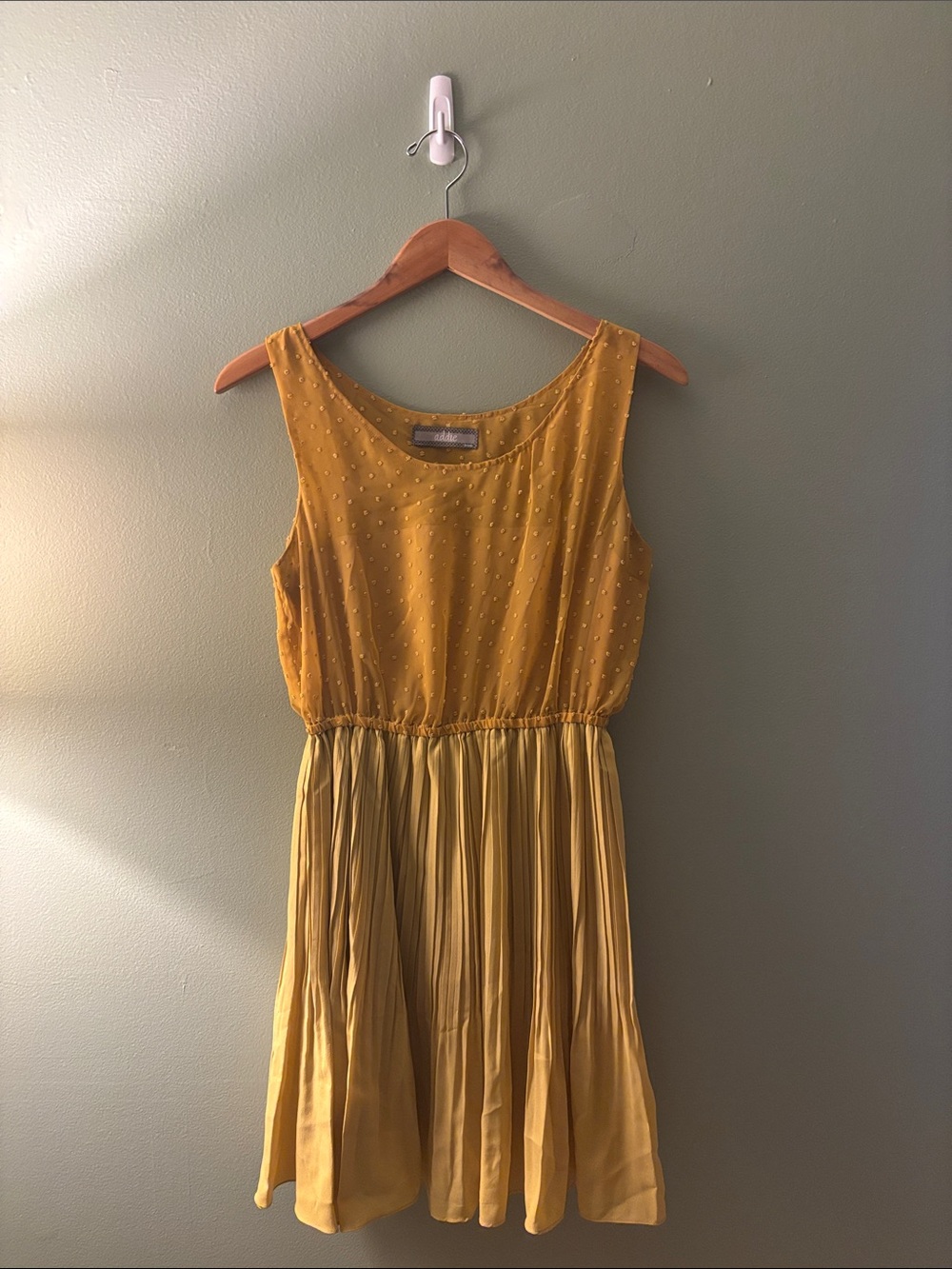 Women’s Mustard Yellow Sleeveless Mini Dress